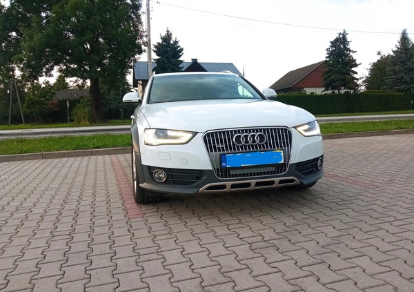 Audi A4 Allroad cena 54900 przebieg: 229000, rok produkcji 2013 z Choszczno małe 137